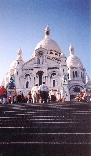 Looking up the steps to the Sacré-Coeur